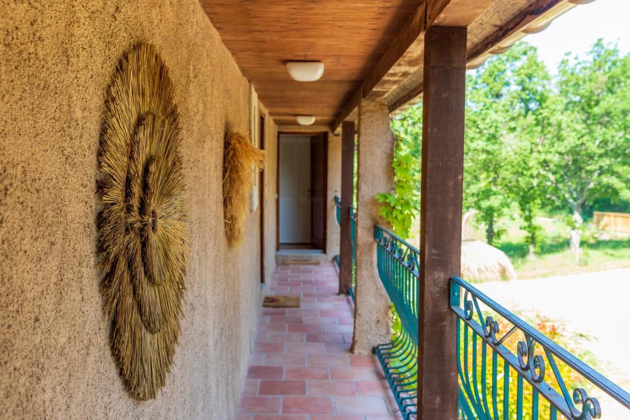 La Pampa En Provence - Les Suites Privatives Pontevès 外观 照片